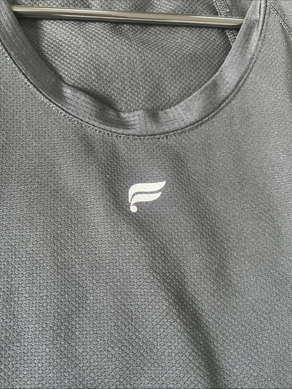 Fabletics BUNDLE of 4 Athletic Tank Tops - White, Rust, Black, Navy - Picture 4 of 7